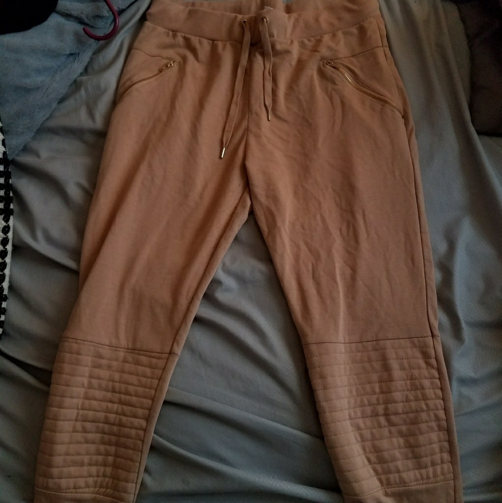 Girl joggers